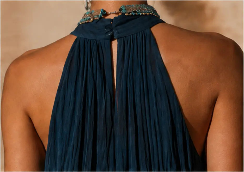 PAULA | LONG HALTER/V-NECK GRADIENT DRESS