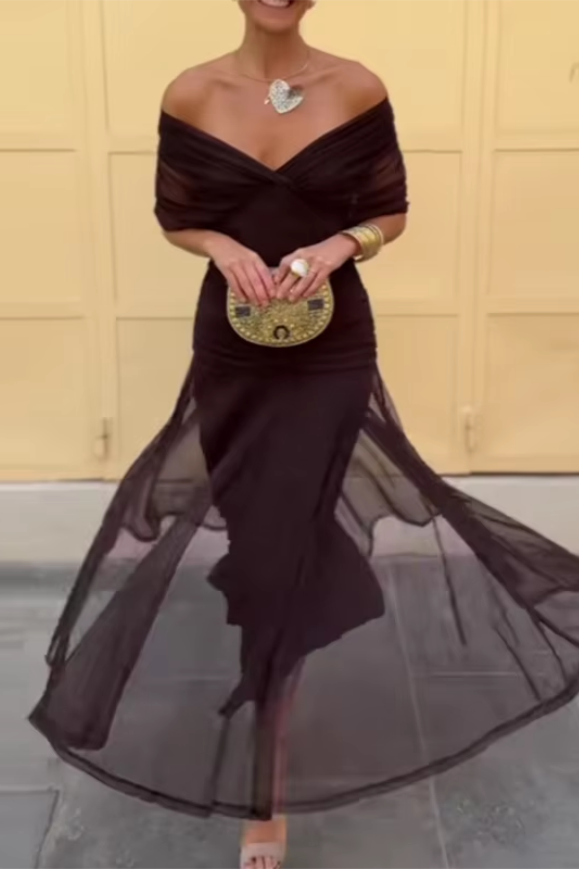 Louise | Elegant V-Neck Maxi Evening Dress