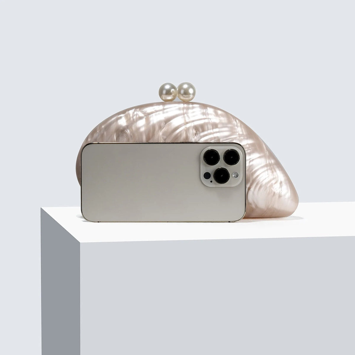 Valentina Shell-Shaped Clutch Purse